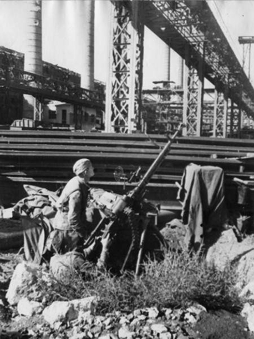 Отражение налета вражеской авиации