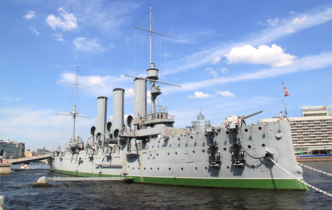 Сегодня основное занятие крейсера «Аврора» – служить музеем