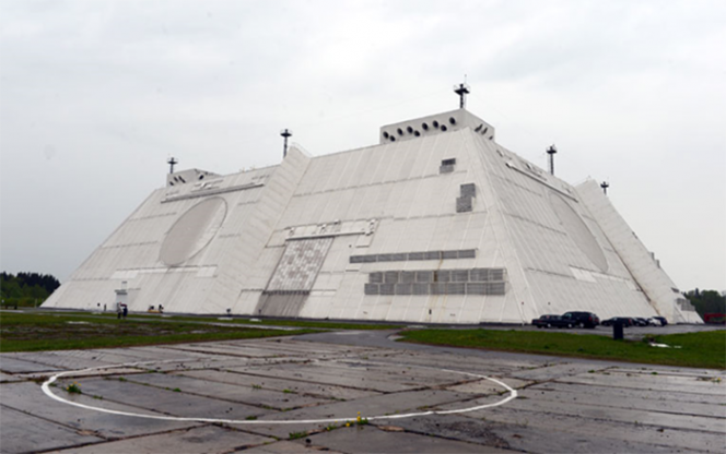 Радиолокатор «Дон-2Н» имеет рекордные характеристики.