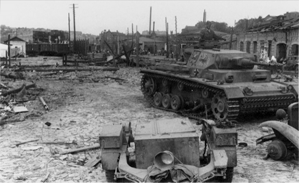 Разбитая немецкая техника. Март 1943 г.