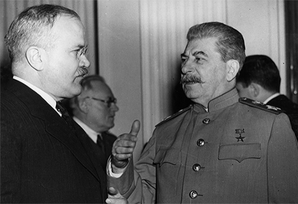 Вячеслав Молотов и Иосиф Сталин