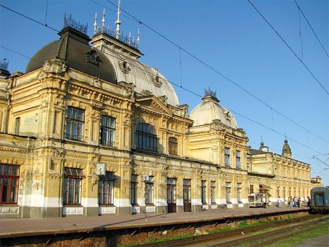 Вокзал города Жмеренка наши дни
