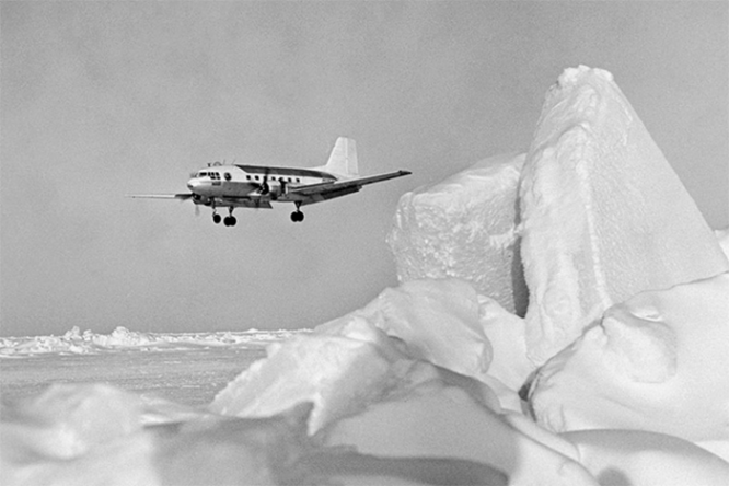 Пассажирский лайнер Ил-14