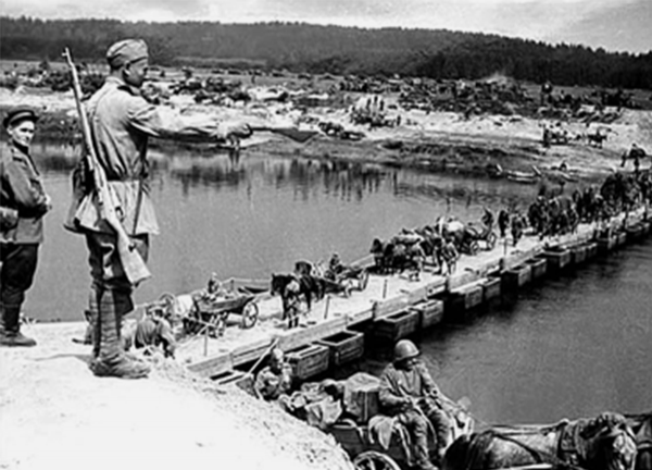 Переправа через реку Днестр