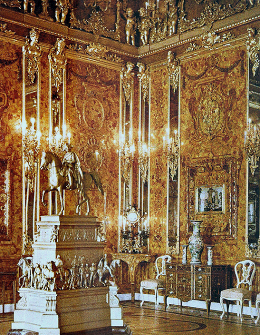 Царское Село, Екатерининский Дворец. Янтарная комната в 1917 г.