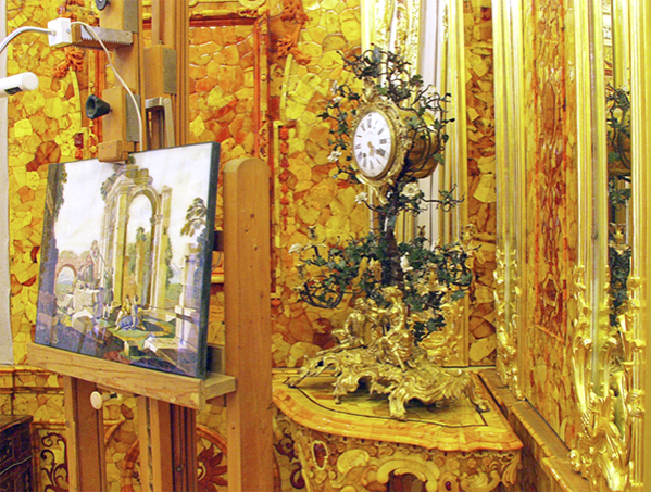 Восстановленная часть Янтарной комнаты в Екатерининском дворце