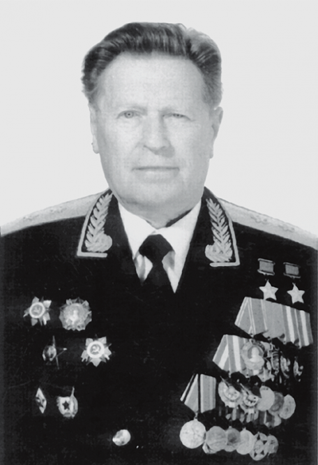 Анатолий ЯковлевичАнатолий Яковлевич Брандыс.