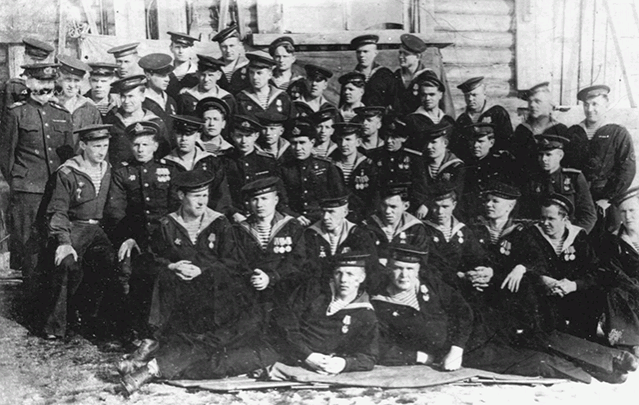 181-й особый разведывательный отряд Северного флота под командованием лейтенанта Виктора Леонова